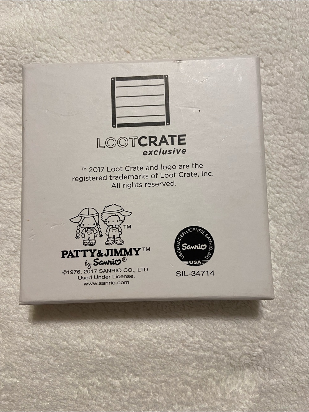 Sanrio Patty & Jimmy Enamel Pin Set - Red & Blue - Picture 2 of 5